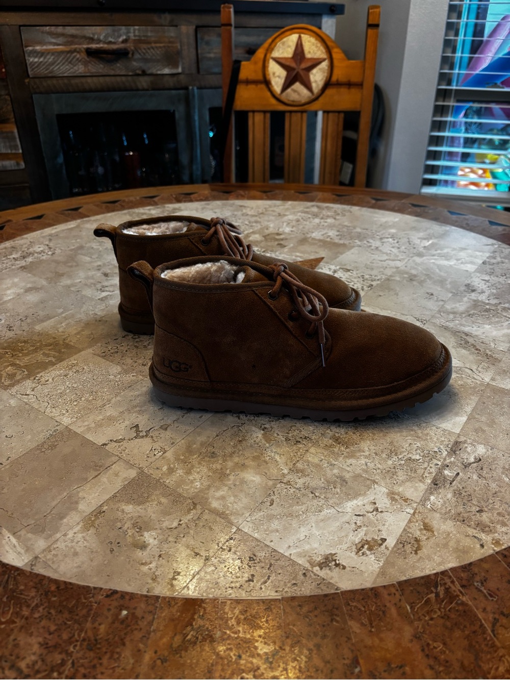 UGG Neumel Boots Women’s Size 9 Chestnut Brown Suede Shearling Lined - Picture 2 of 7